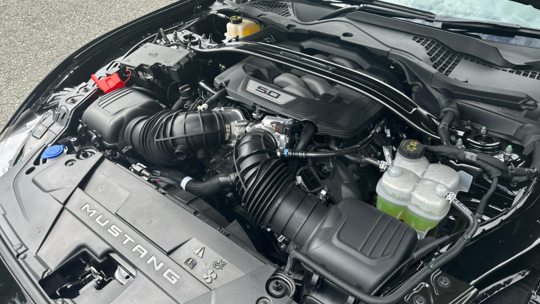 Ford Mustang 5.0 V8 Dark Horse 2dr Petrol Coupe